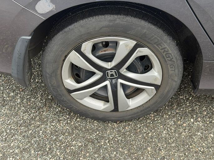 Vehicle view 37