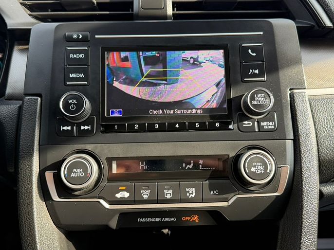 Vehicle view 21