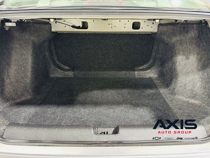 Vehicle view 25