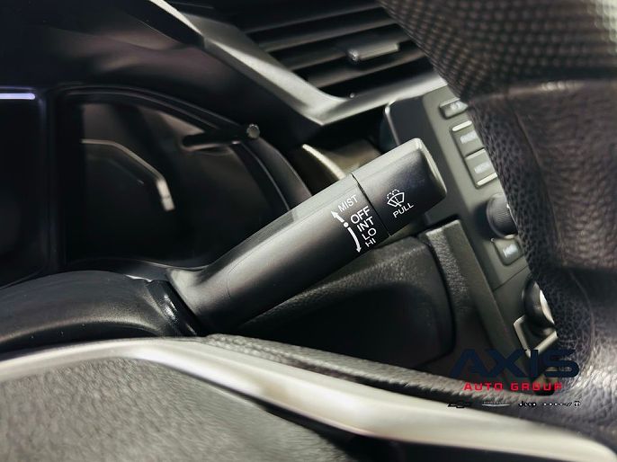 Vehicle view 37