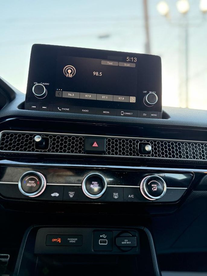 Vehicle view 14