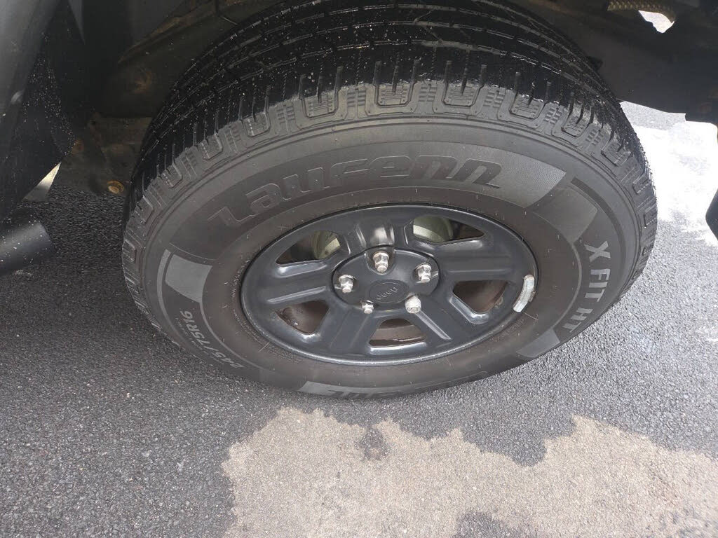 Vehicle view 18