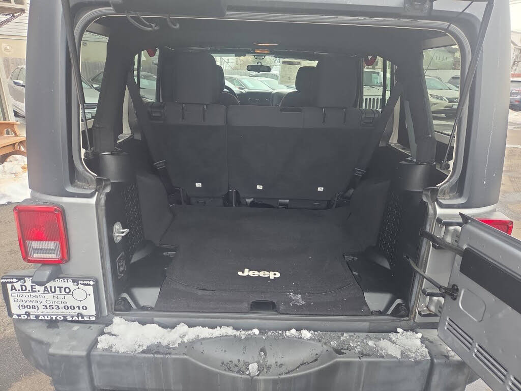 Vehicle view 8