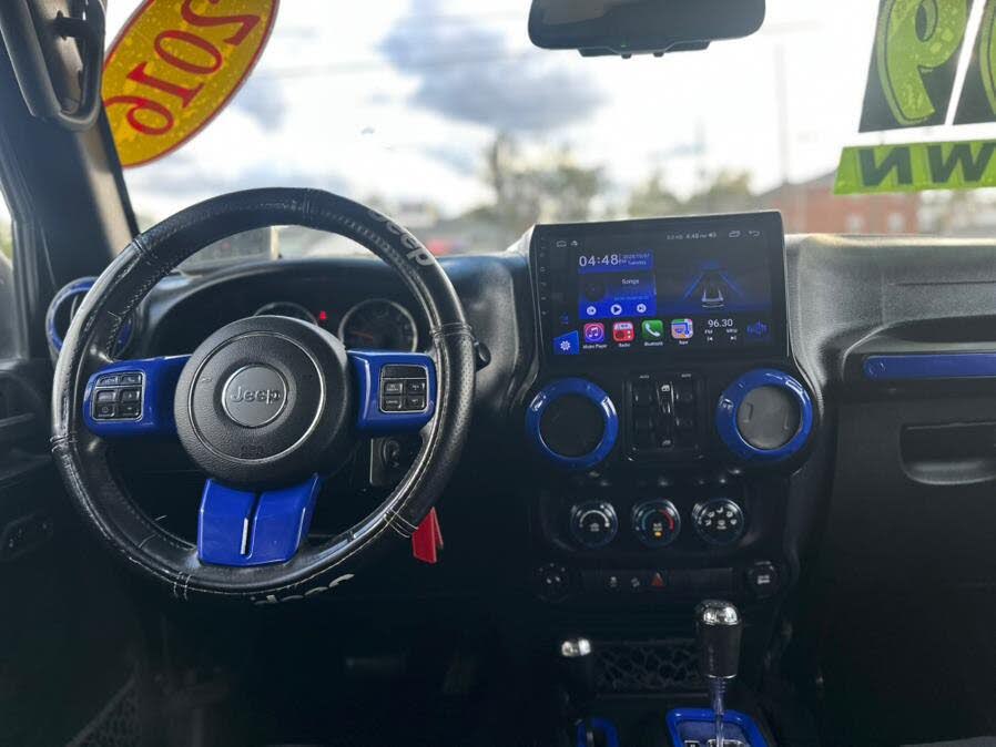 Vehicle view 17