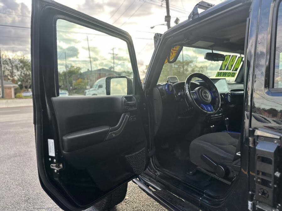Vehicle view 25