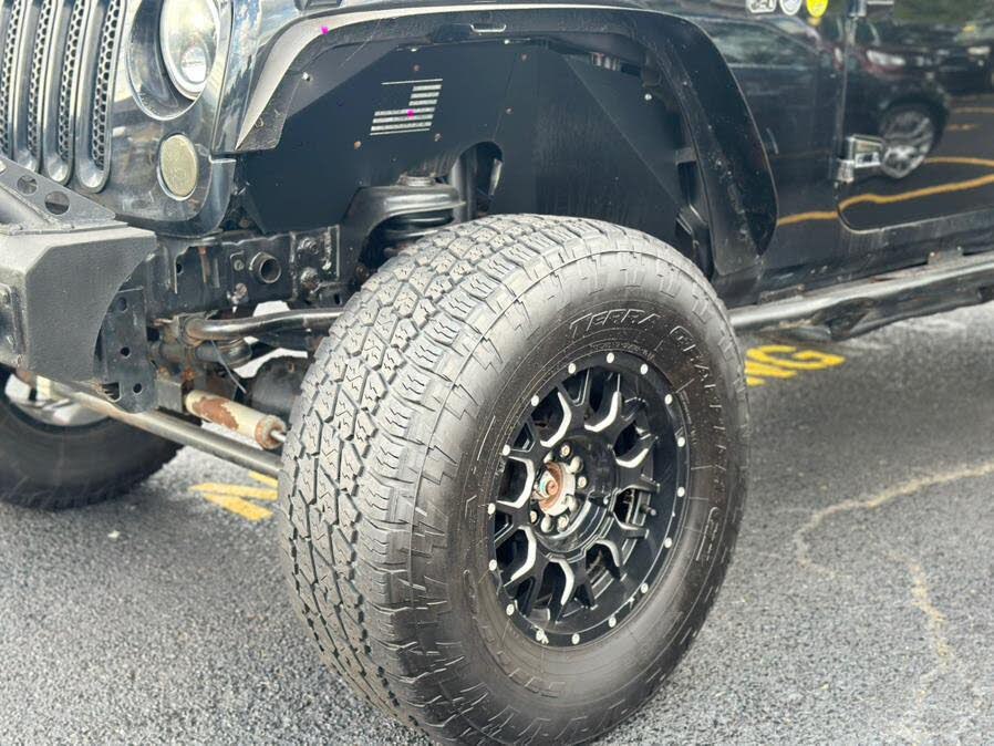 Vehicle view 9