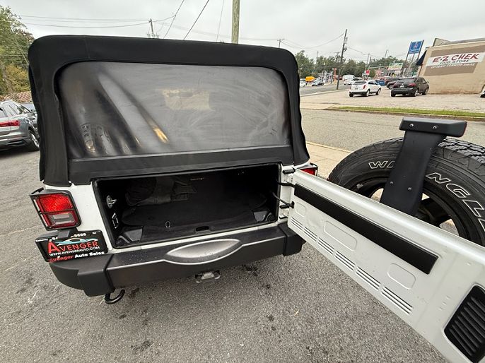 Vehicle view 16