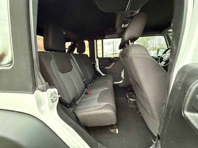 Vehicle view 17