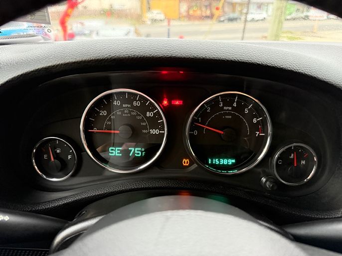 Vehicle view 25