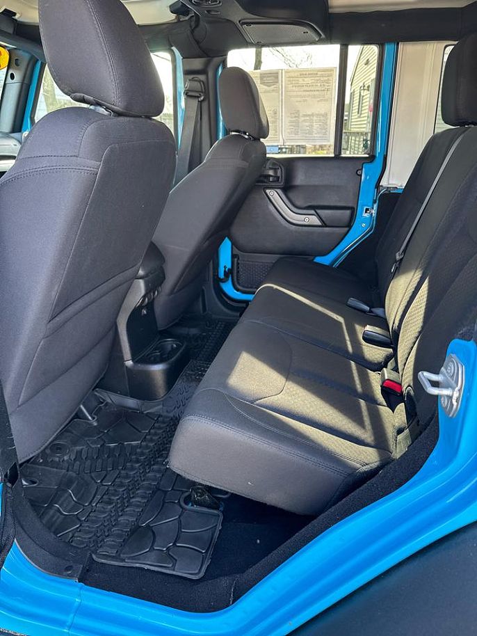 Vehicle view 15
