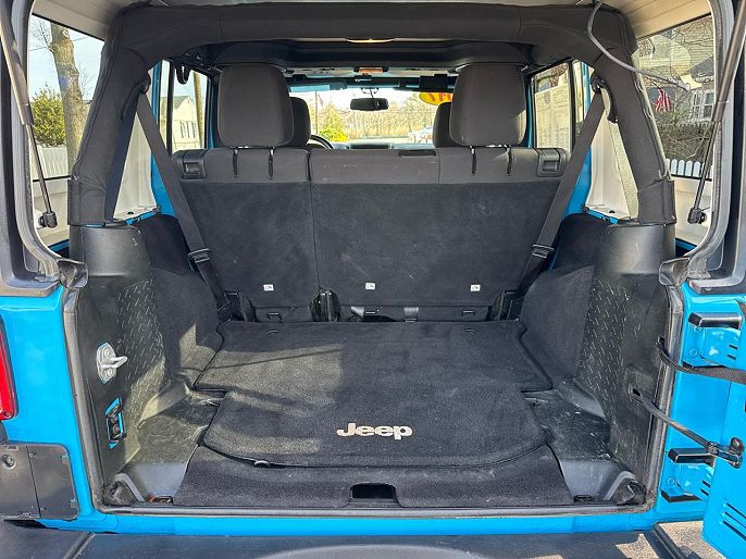 Vehicle view 18