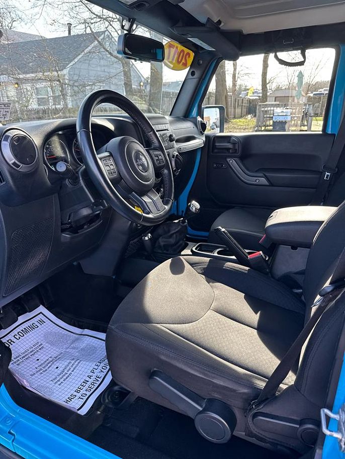 Vehicle view 9