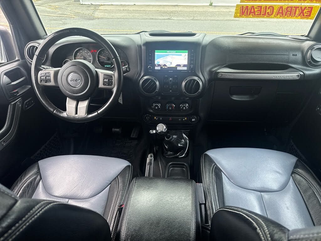 Vehicle view 25