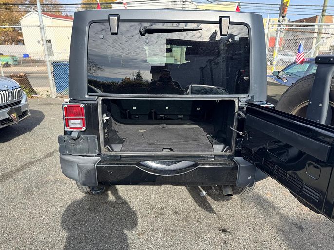 Vehicle view 11