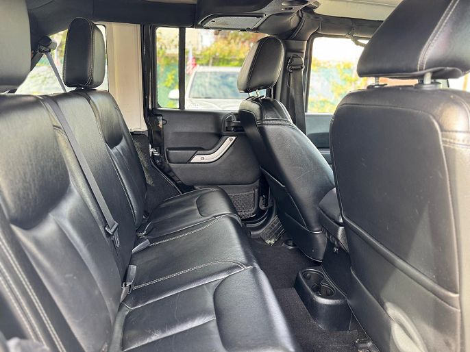 Vehicle view 7
