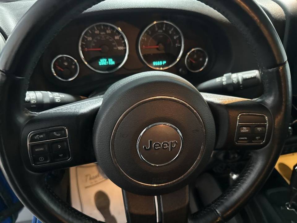 Vehicle view 16