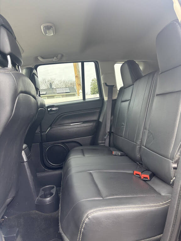 Vehicle view 16