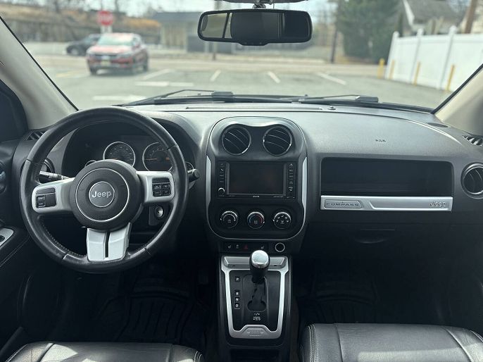 Vehicle view 31