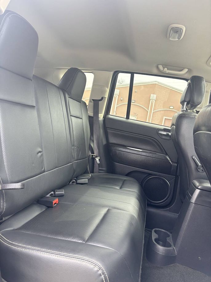 Vehicle view 36