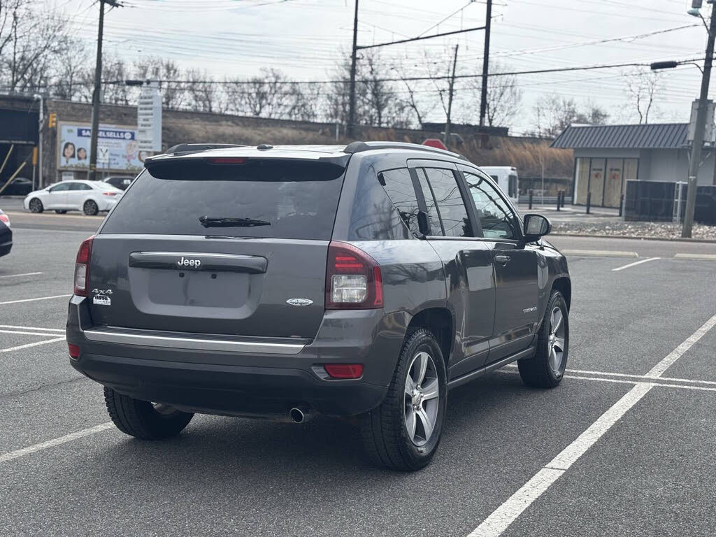 Vehicle view 7