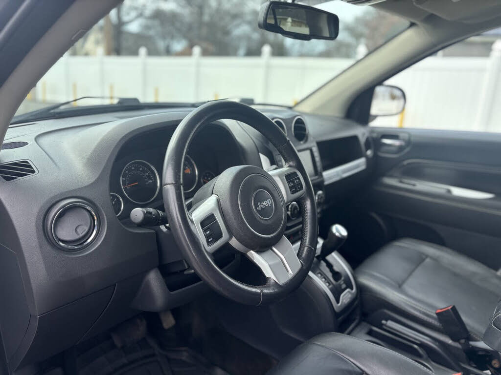 Vehicle view 9