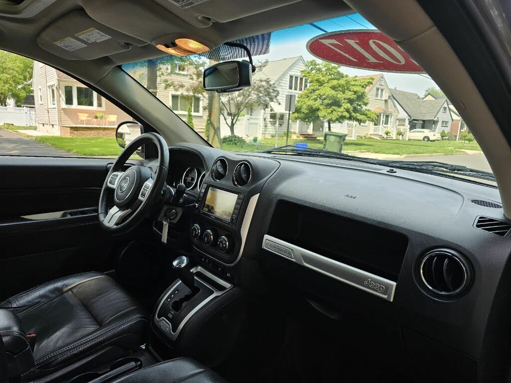 Vehicle view 15