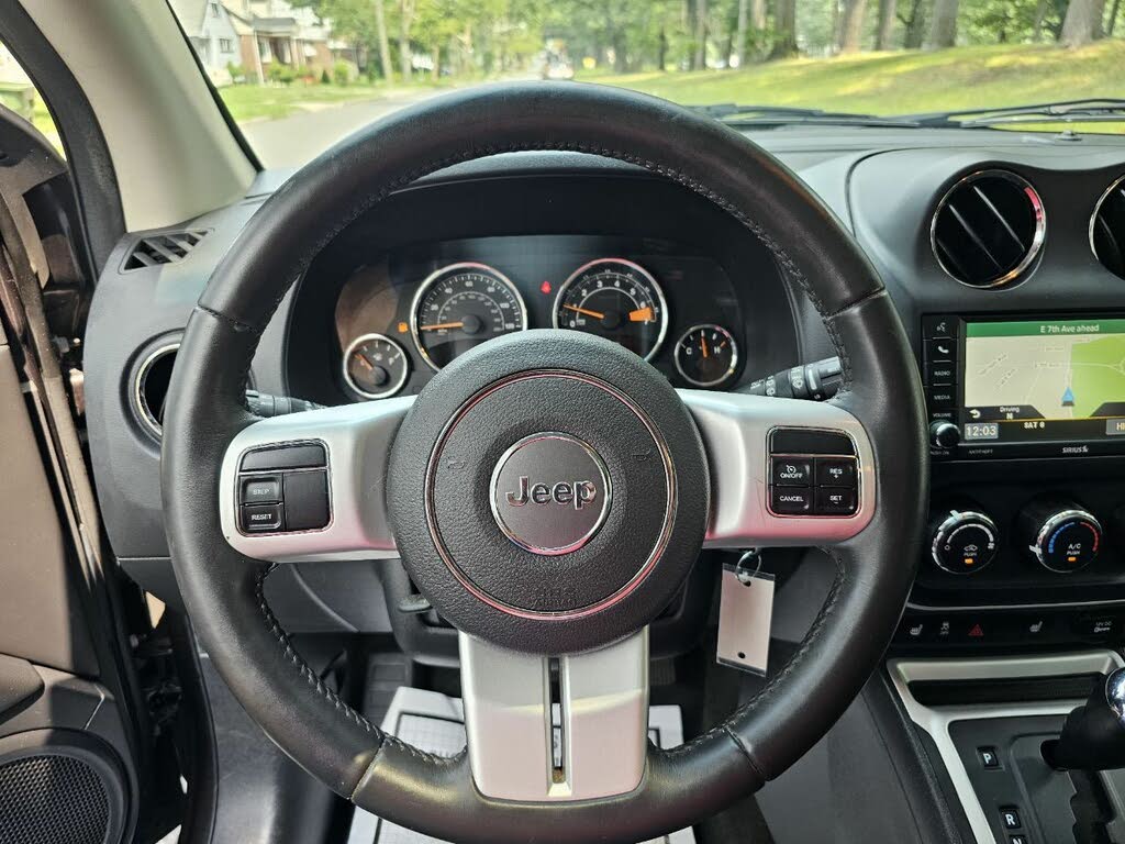 Vehicle view 25