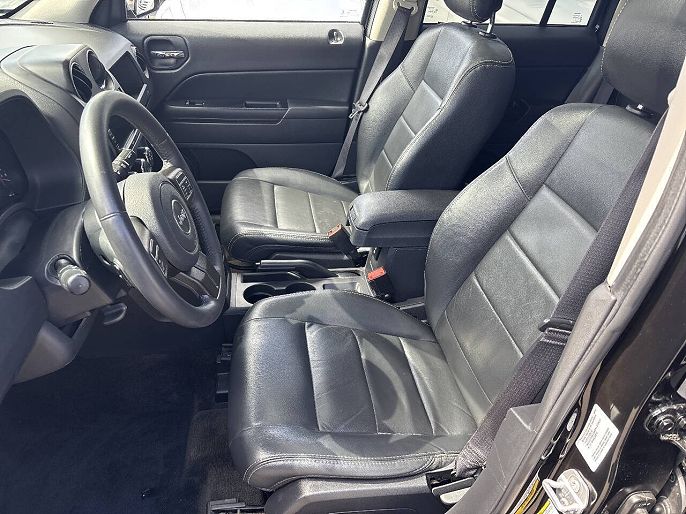 Vehicle view 9