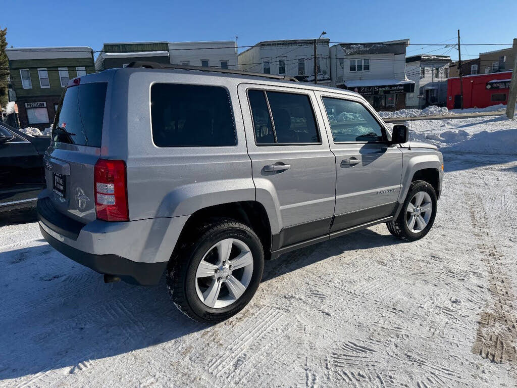 Vehicle view 7