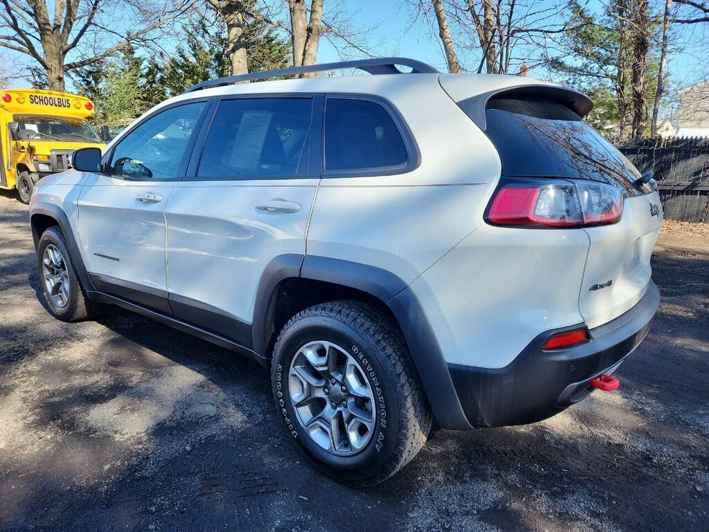 Vehicle view 4