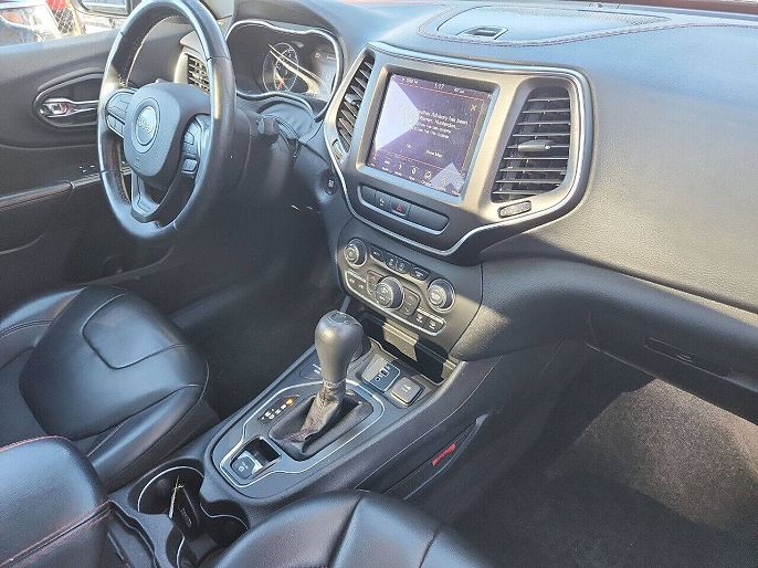 Vehicle view 59