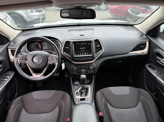 Vehicle view 4