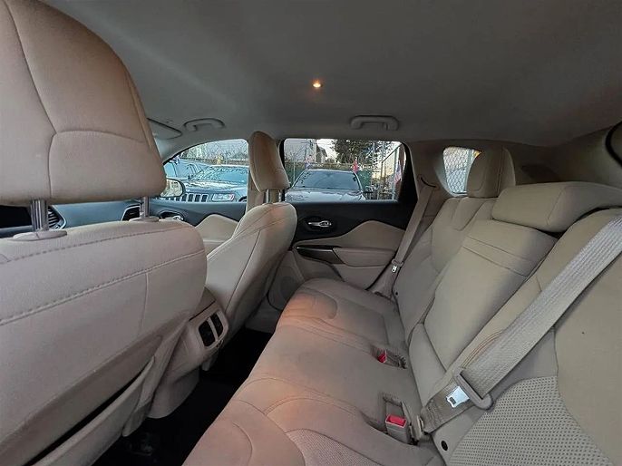 Vehicle view 6