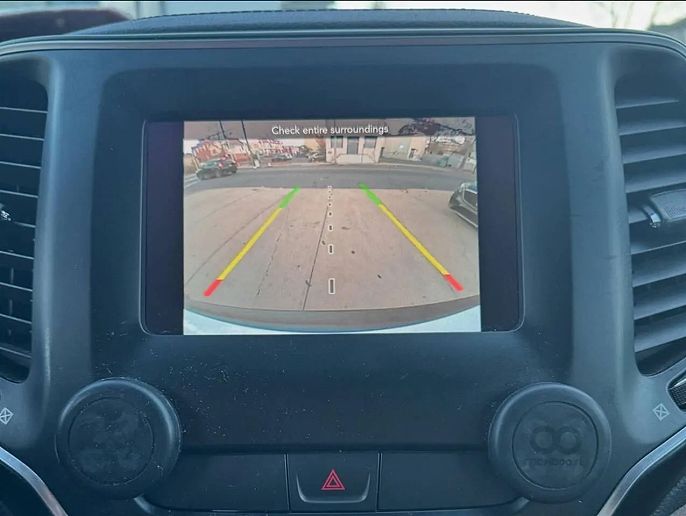 Vehicle view 8