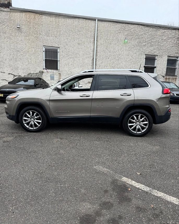 Vehicle view 5