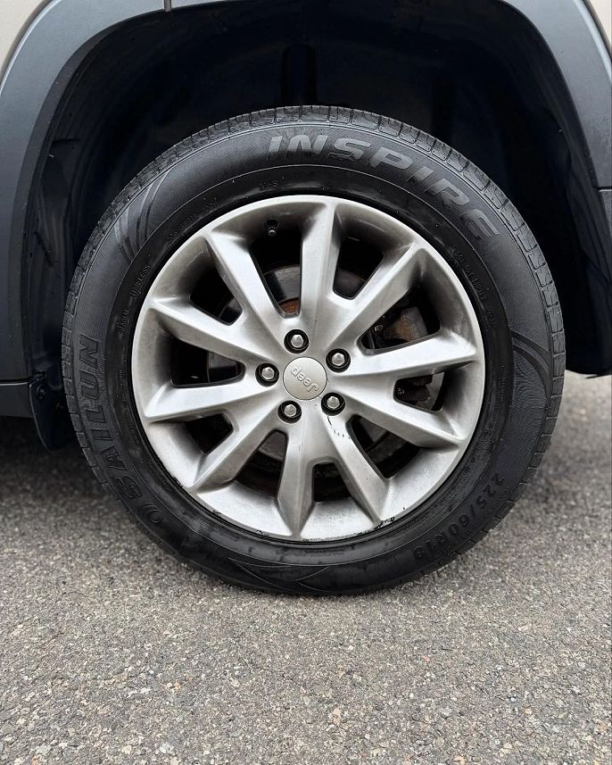 Vehicle view 7