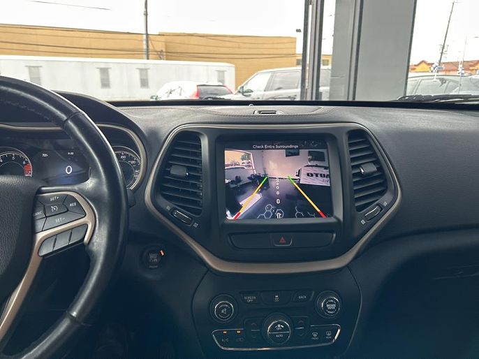 Vehicle view 21