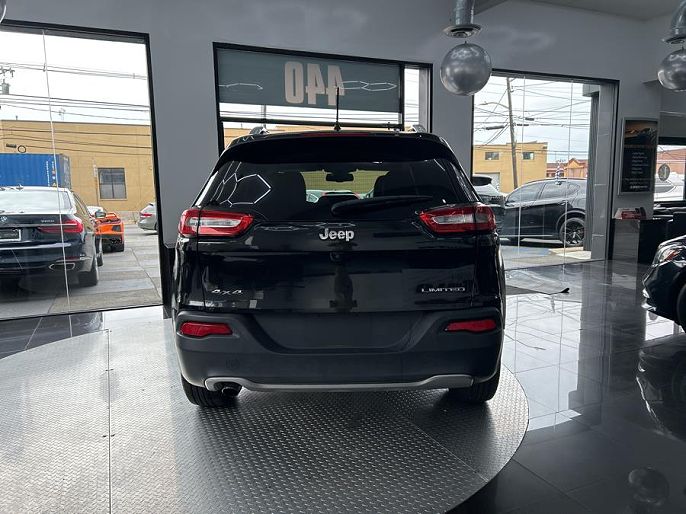 Vehicle view 5