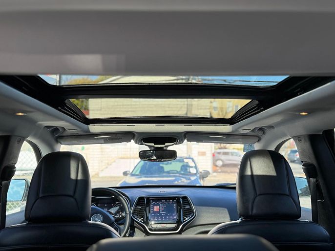 Vehicle view 10
