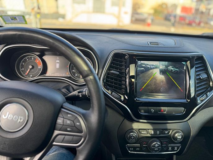 Vehicle view 6