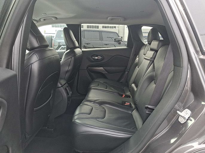 Vehicle view 11