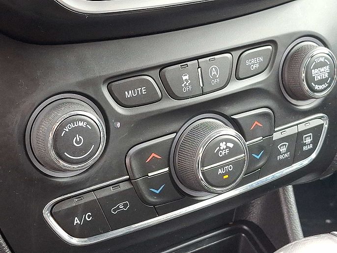 Vehicle view 16
