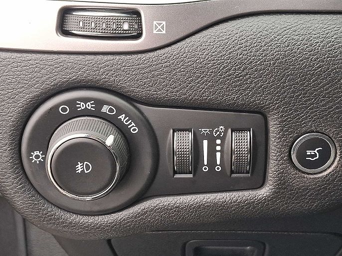 Vehicle view 26