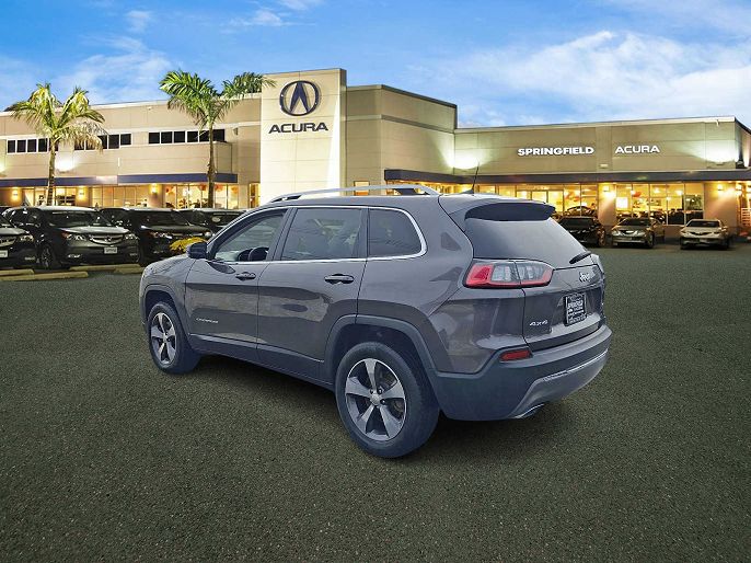 Vehicle view 5