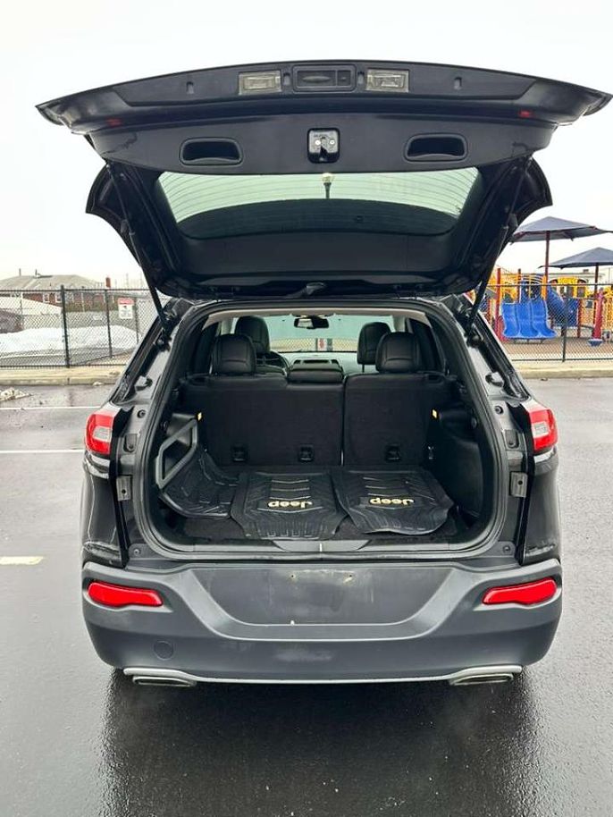 Vehicle view 12