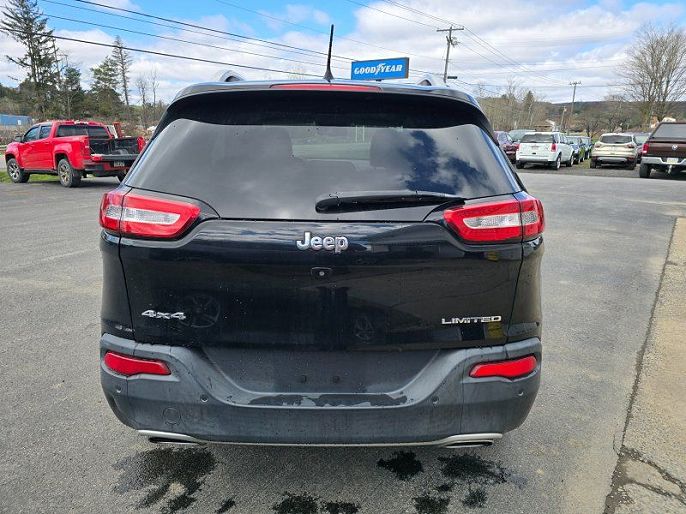 Vehicle view 5