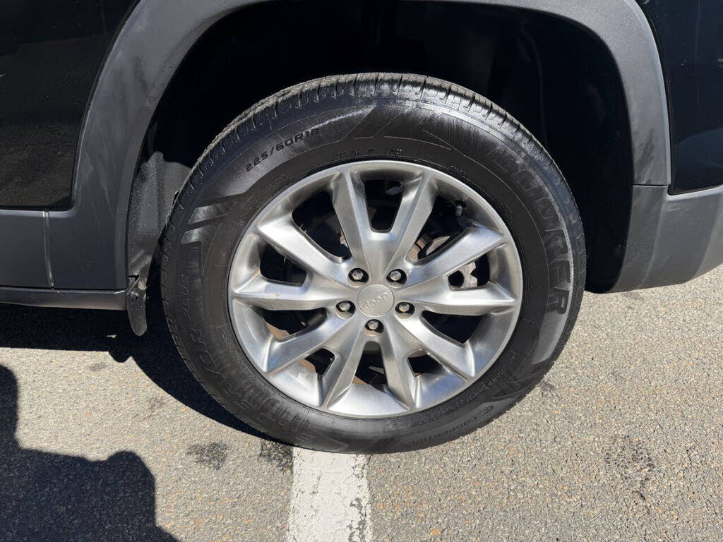 Vehicle view 9