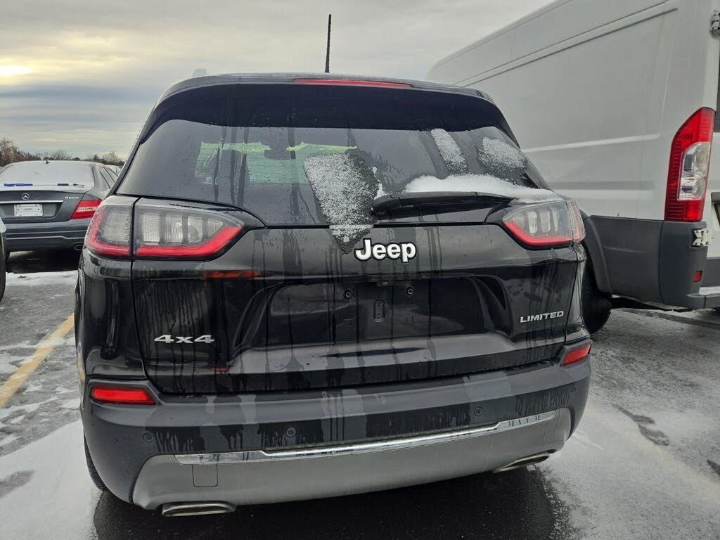 Vehicle view 6