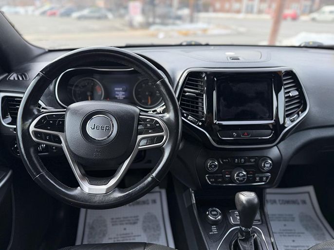 Vehicle view 11