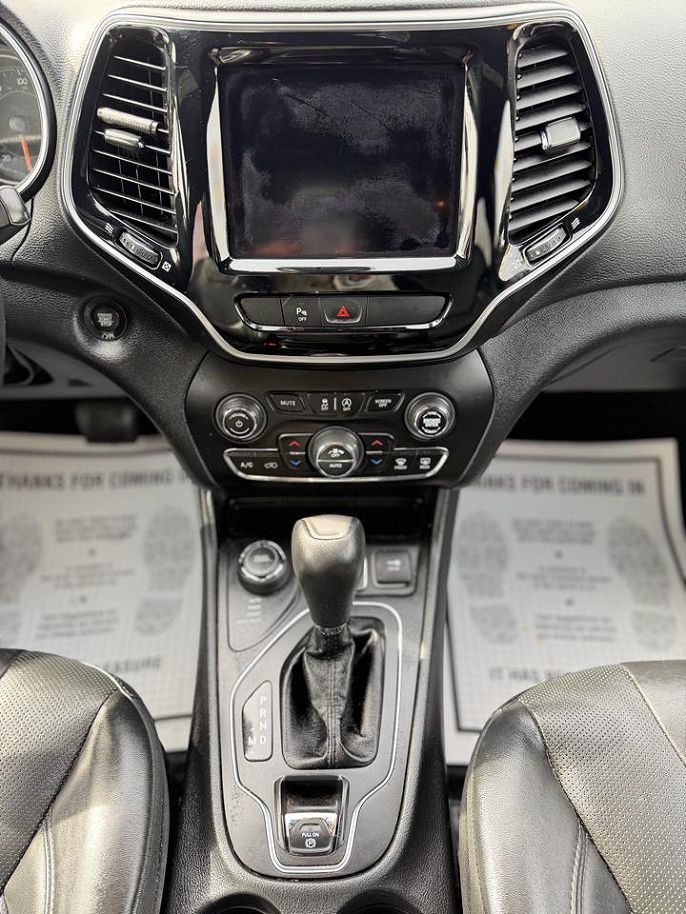 Vehicle view 12